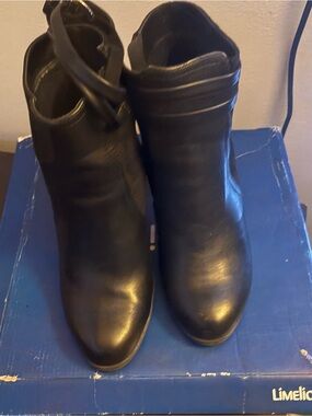Limelight brand black ankle booties